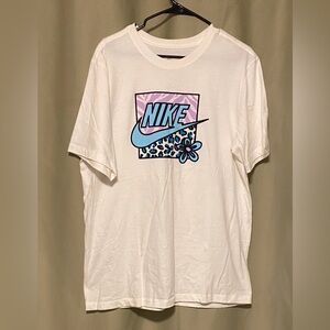 Nike Sportswear (NSW) Mens  High Summer GX Short Sleeve Futura Graphic Tee Large